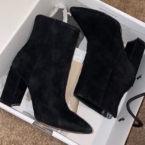 Black leather Aldo booties